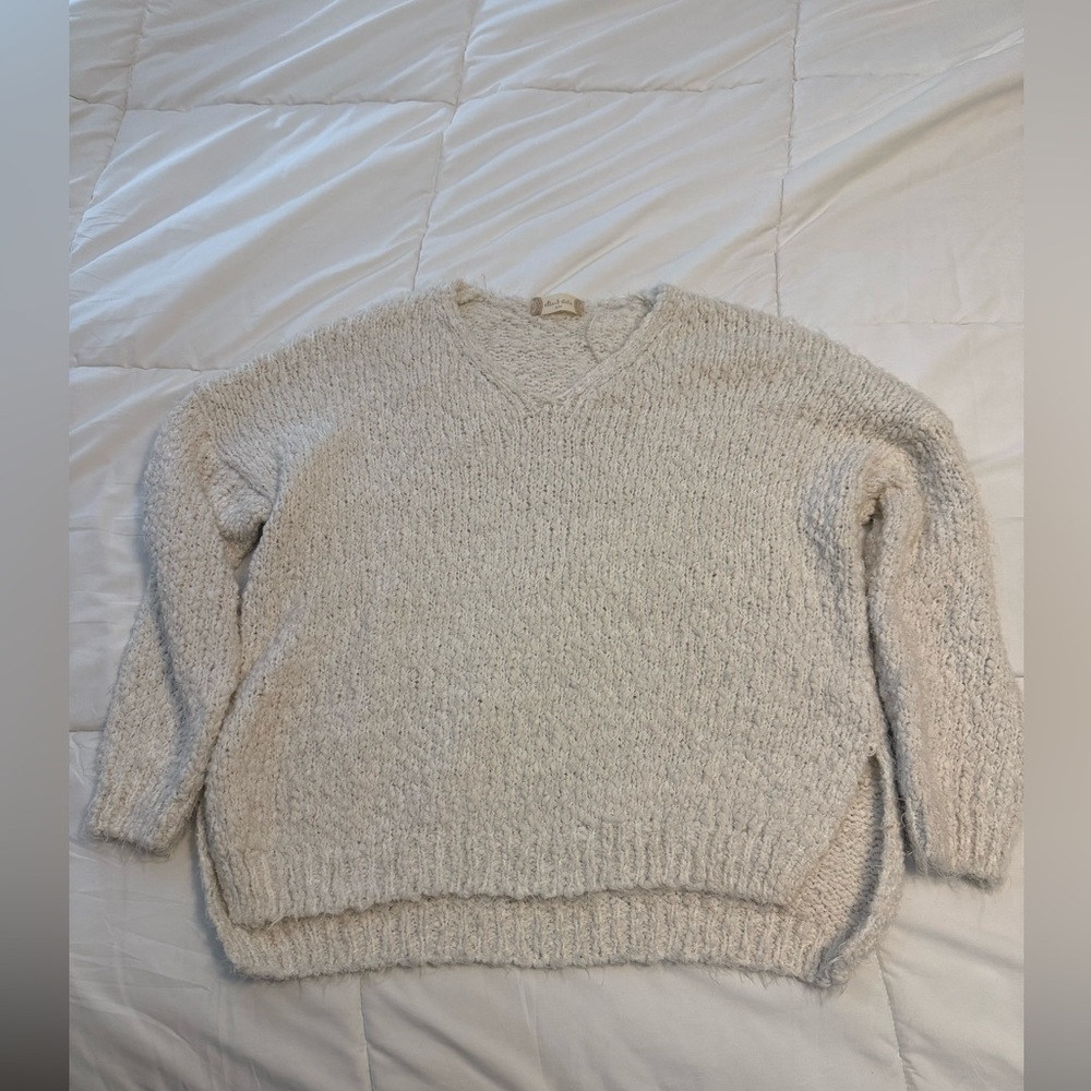 Alter’d State Cozy Cream V-Neck Sweater
